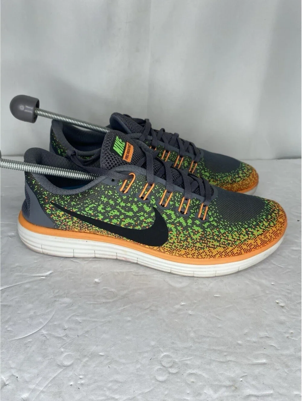 Nike product pair